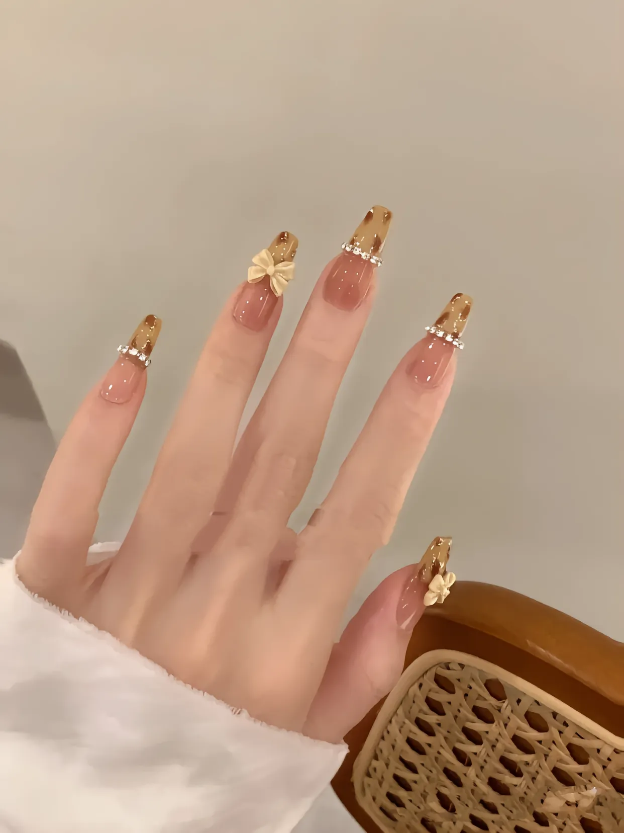 nail đính nơ đơn giản đáng yêu
