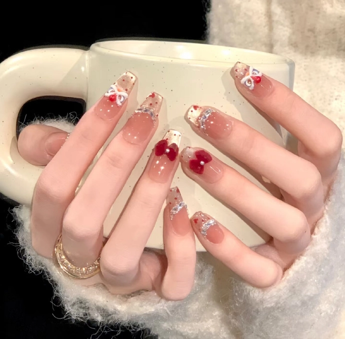 mẫu nail sơn thạch đính nơ xinh