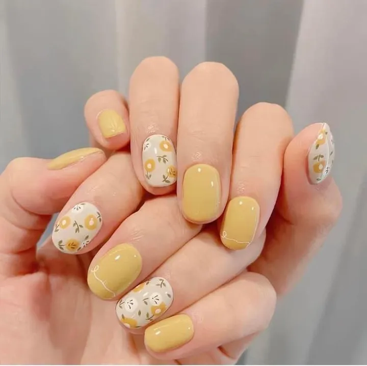 Nail vàng phong thủy mệnh Thổ