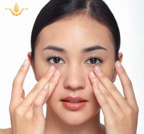 bí quyết đơn giản để có hàng mi dài cong vút; - baogiadinh.vn
