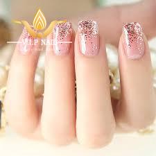 màu hồng nhạt tinh tế,trong sáng - baogiadinh.vn