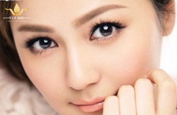 lựa chọn mi giả phù hợp dáng mắt; - baogiadinh.vn