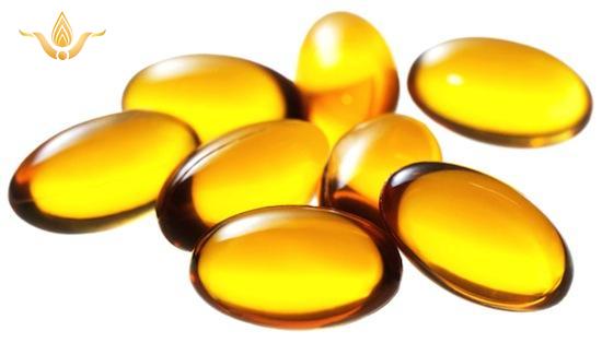 Mách bạn cách khắc phục móng tay khô dễ gãy; - baogiadinh.vn