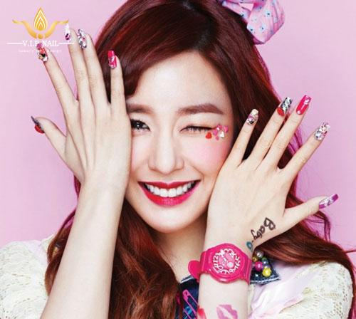 Mẫu nail tuyệt đẹp của những thiên thần SNSD; - baogiadinh.vn