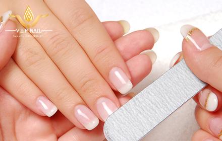 Giũa móng đúng cách và theo một chiều nhất định - baogiadinh.vn