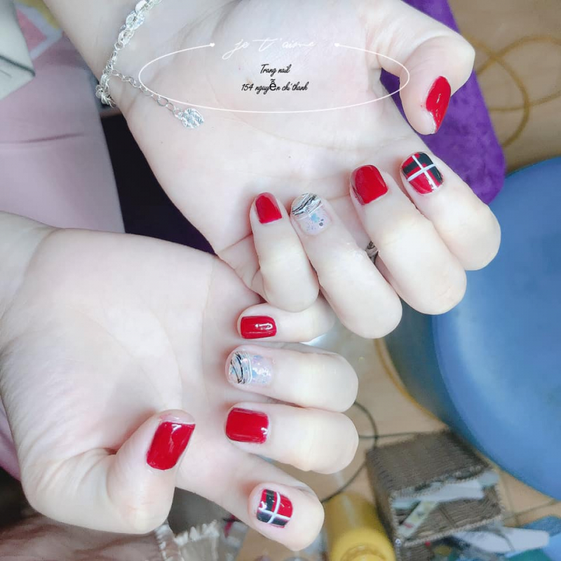 Trang Nail