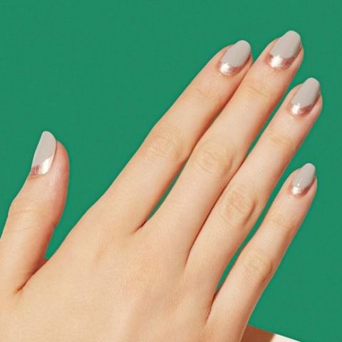 square-1443636532-paintbox-nails-silver-moon - lamnails.Net