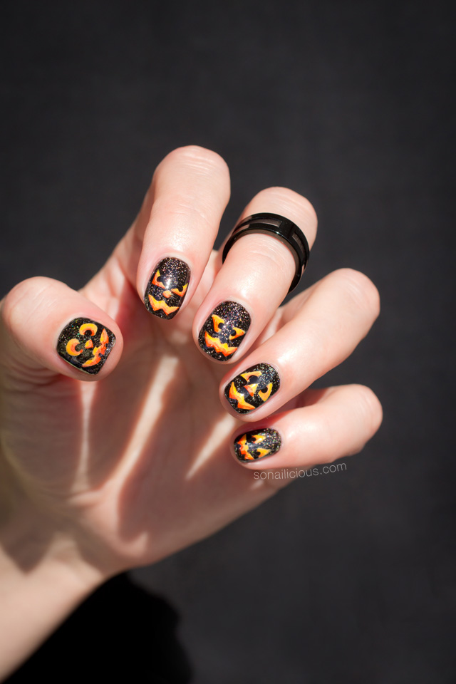 pumpkin-nails-halloween-nail-art - lamnails.Net