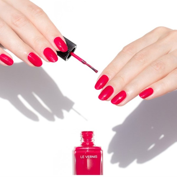 how-to-avoid-bubbles-in-nail-polish-1 - lamnails.Net