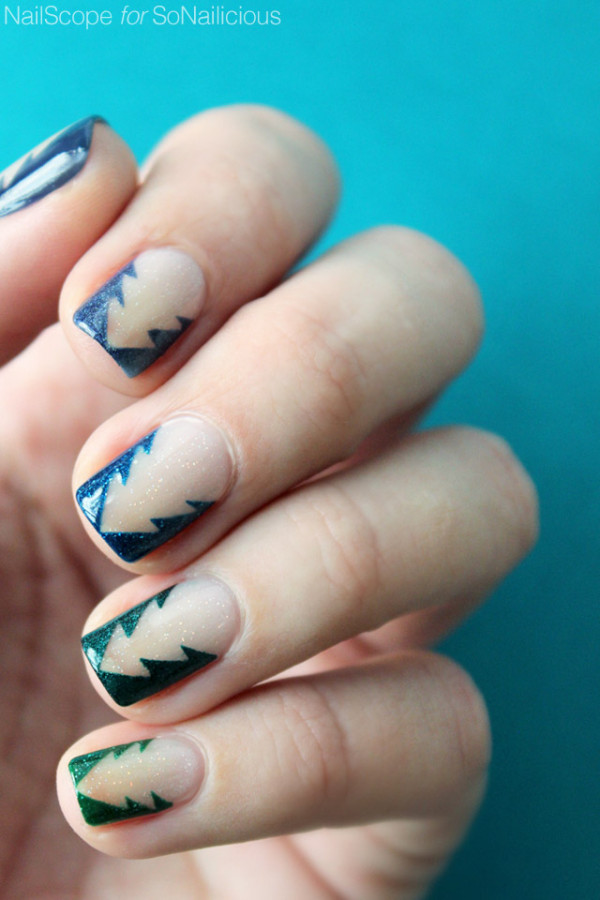 Nail Negative Space – Cây Thông Noel