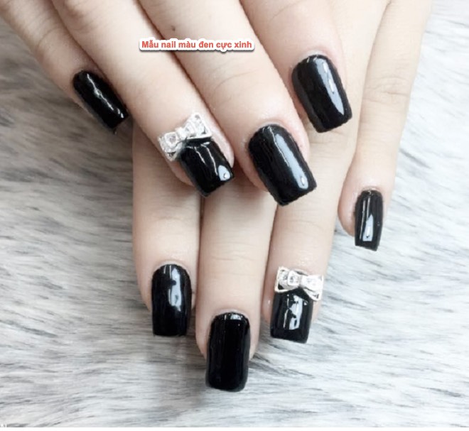 mẫu nail màu đen 2