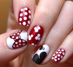 Mẫu nail họa tiết hình chuột Mickey 