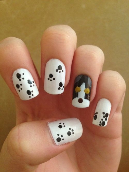 Mẫu-nail-hinh-chú-chó đáng yêu