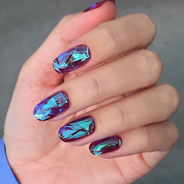 Mẫu nail thủy tinh tông xanh 