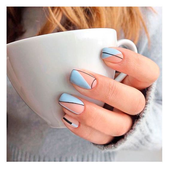 Mẫu nail màu xanh sọc kẽ 
