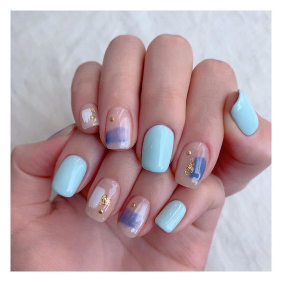 mẫu nail màu xanh dương đặc sắc