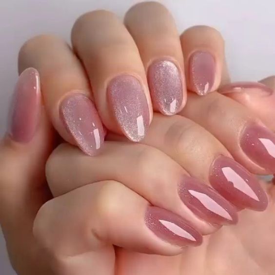 Mẫu nail mắt mèo cá tính 