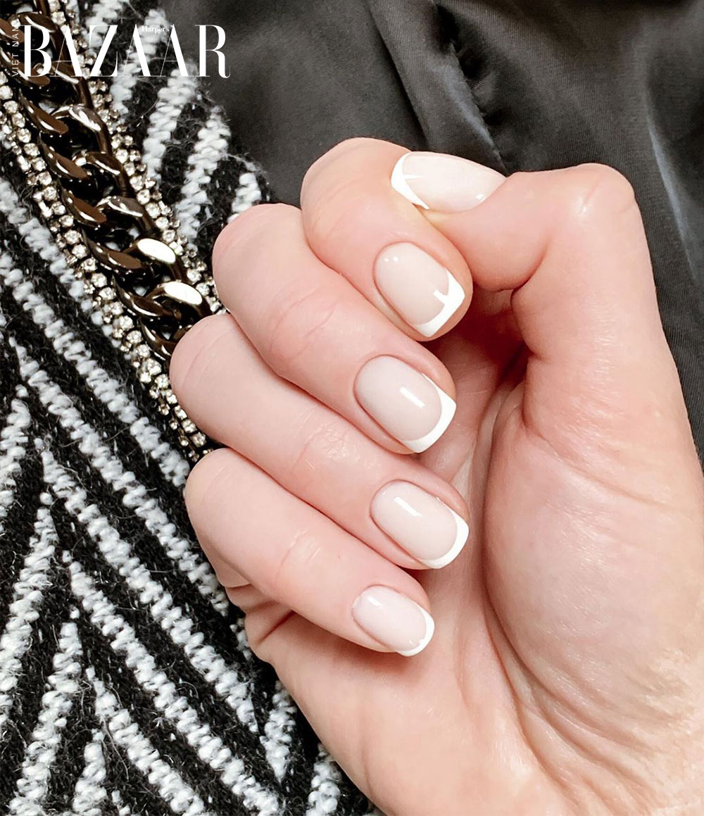 vẽ-mong-tay-kieu-phap-french-manicure
