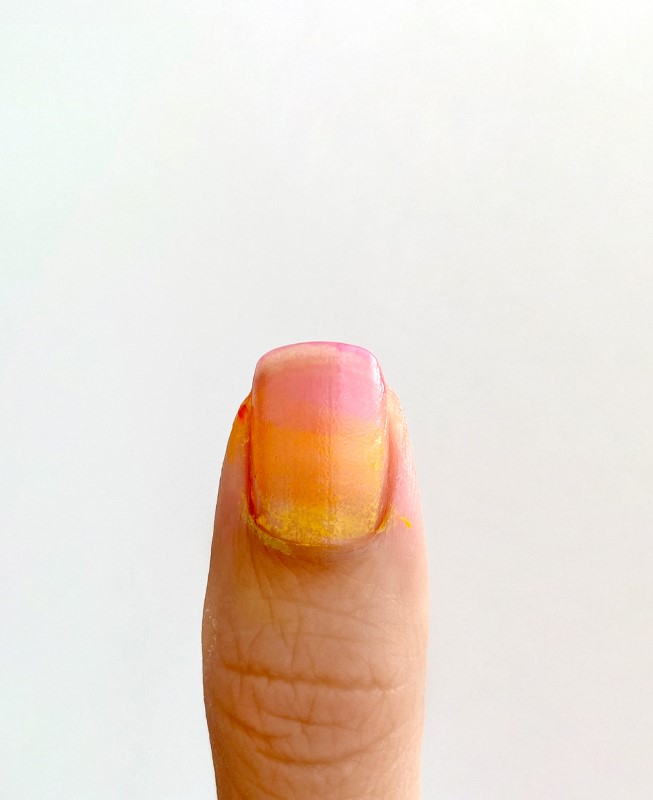 vẽ nail màu sắc đơn giản