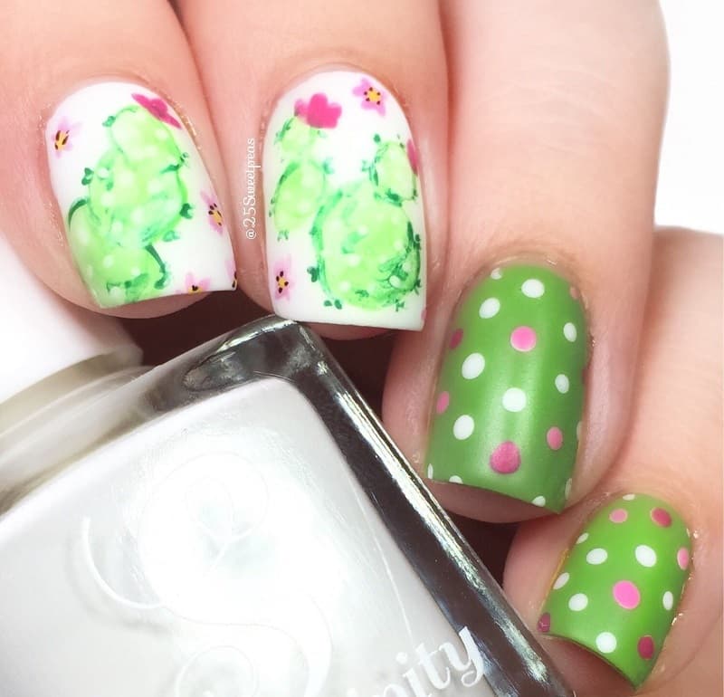 Nail xương rồng chấm bi