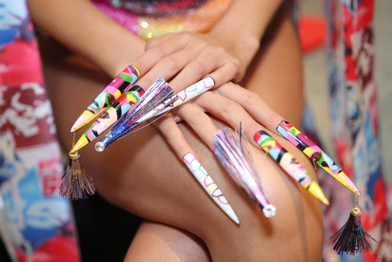 tạp chí làm nail 2022