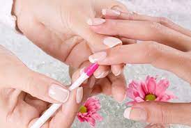 dịch vụ làm nail tại các salon