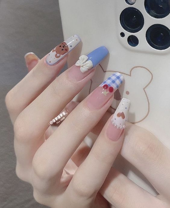 mẫu nail đáng yêu tháng 12 siêu xinh