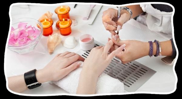 Việc làm nails có ảnh hưởng đến sức khỏe?