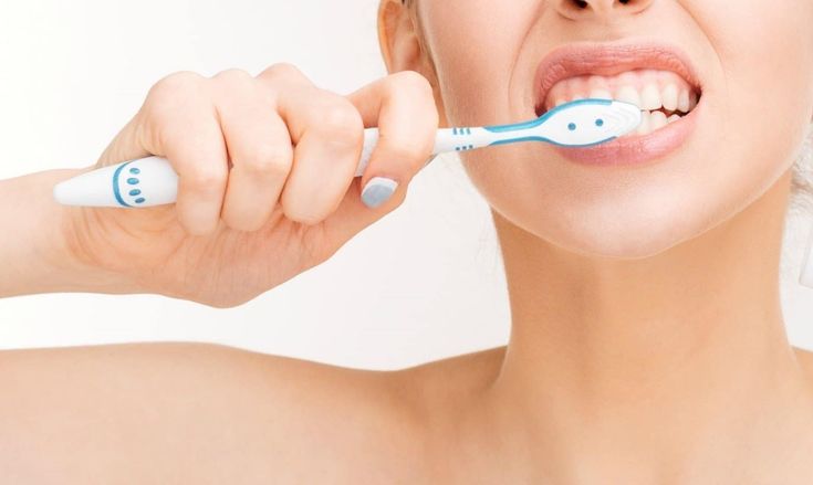 Cho răng chắc khoẻ nhờ chăm sóc răng miệng đúng cách