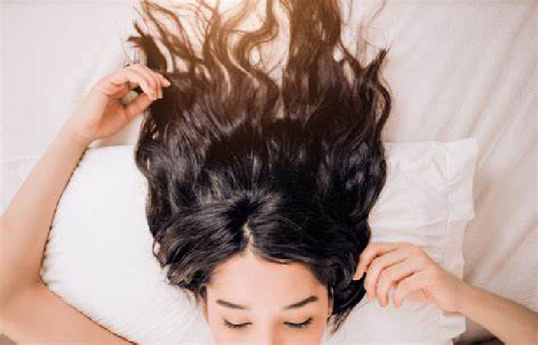 Top 10 cách chăm sóc tóc bằng dầu gội thiên nhiên
