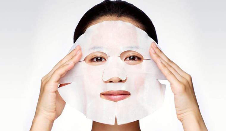 Những lý do nên chăm sóc da mặt bằng mặt nạ giấy
