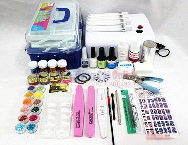 Thường học làm nail cần những gì cho người mới bắt đầu?