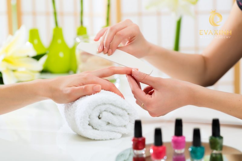 Những kinh nghiệm hay dành cho người mới học làm nail