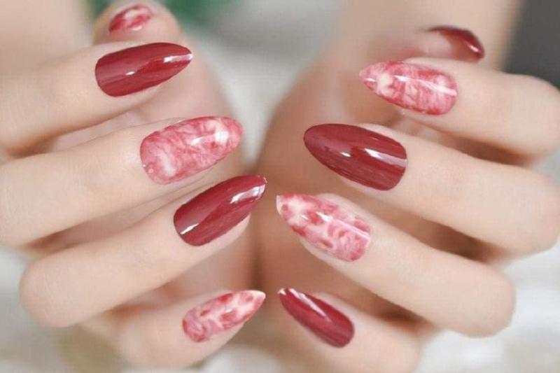 Tuyển tập những mẫu nail loang trong năm nay và năm 2025 đầy sôi động