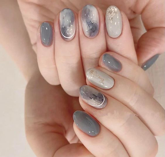 Tuyển tập những mẫu nail loang trong năm nay và năm 2025 đầy sôi động