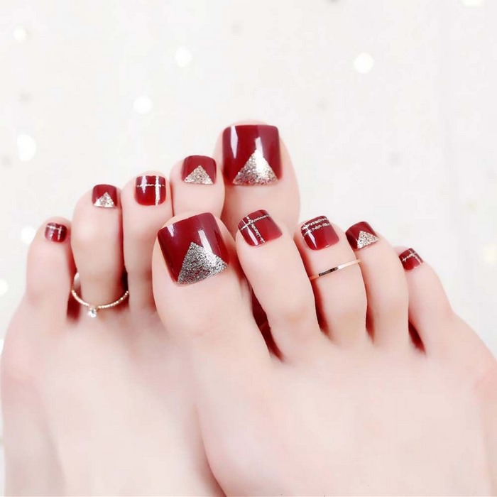 mau-mong-chan-mau-do-dep Mẫu móng chân màu đỏ đẹp