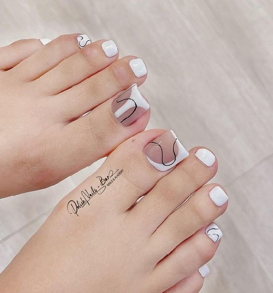 nail-chan-mau-trang-sua nail chân màu trắng sữa