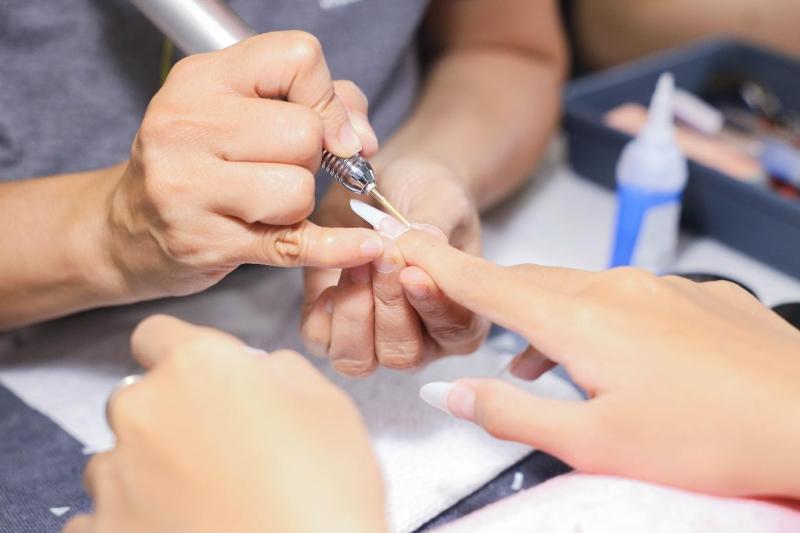 Nghề Nail: Thợ Nail mới vào nghề cần biết những gì?